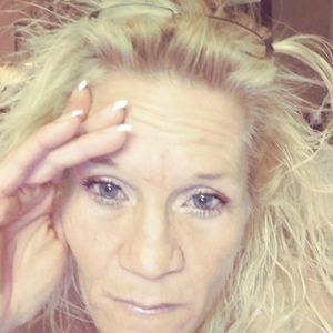 Meet your Posher, Gina